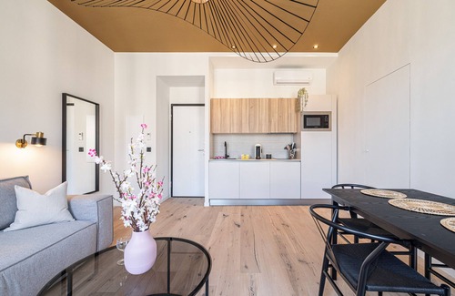 Quartier du Port Apartamento | Nice Duplex - Close to Place du Pin - A/C