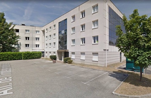 Gieres Apartamento | Nice duplex in quiet Grenoble suburb, 10 minutes from campus