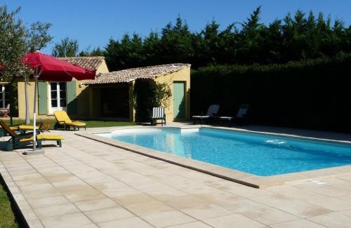 Mouries Casa | nice family vacation house with heated swimming pool, in mouries, alpilles areas 10 persons
