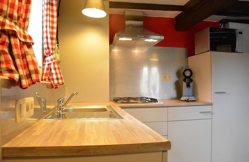 Han-sur-Lesse Cabaña | Bonita casa de campo con techos bajos