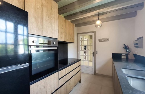 Etigny Casa | Hermosa casa en étigny con cocina