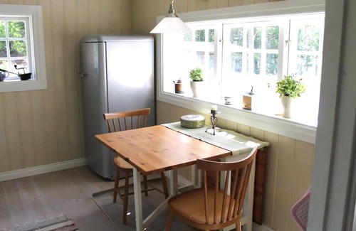 Malmkoping Casa | Nice home in Ärla with 2 Bedrooms and Sauna