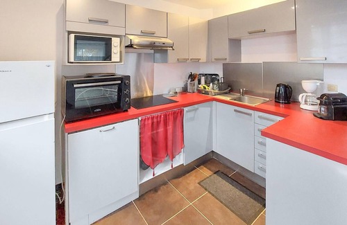 Boissy-le-Chatel Casa | Nice home in Boissy le Châtel with swimming pool