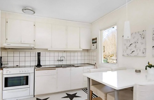 Immeln Casa | Nice home in Immeln with 4 Bedrooms, Sauna and Jacuzzi