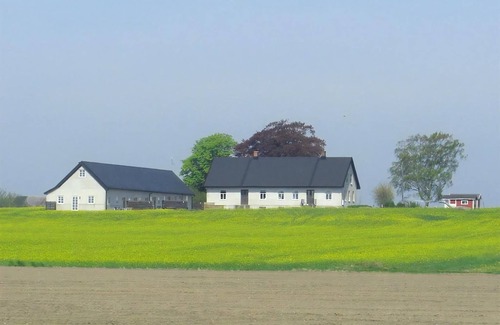 Malarhusens Casa | Nice home in Löderup with 1 Bedrooms and WiFi