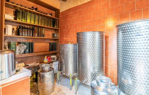 Montefiore dell'Aso Casa | Nice Home In San Giovanni With Kitchen