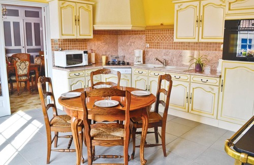 Bourthes Casa | Casa acogedora en Senlecques con cocina