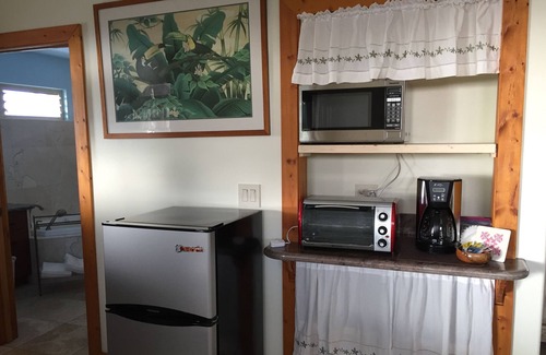 Kona Palisades Apartamento | Estudio muy grande con balcón