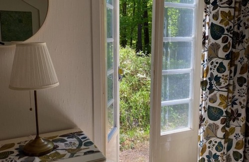 Roke Casa | Nice little cottage by the lake with boat