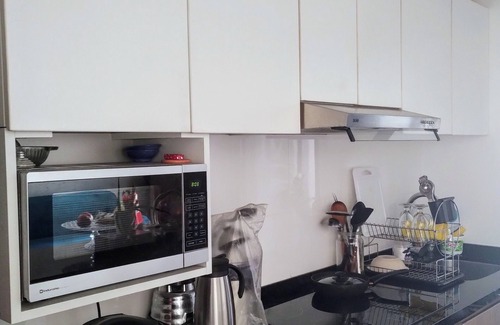 Lince Cama Y Desayuno | Linda habitación con baño privado y desayuno incluído en casa de familia