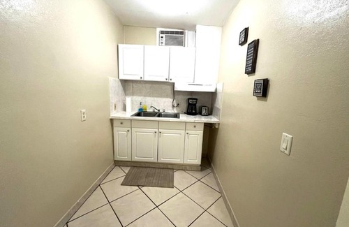 Orlando Apartamento | Nice space with separate entrance