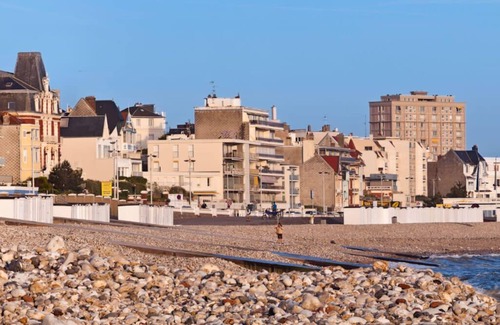 Saint-Martin-du-Littoral Apartamento | Nice studio near the sea and downtown