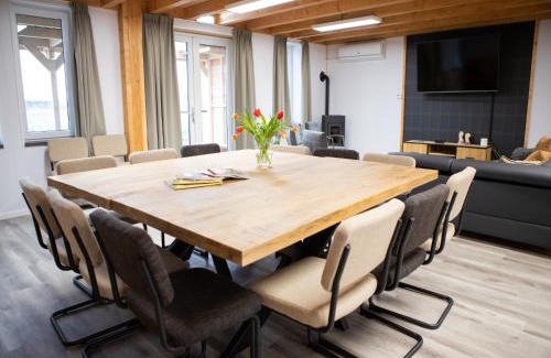 Municipality of Oirschot Casa | Nice Tiny Home located next to its own food forest