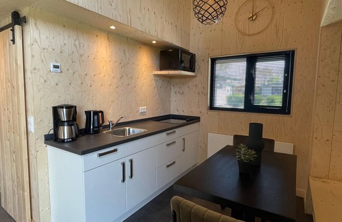West-Graftdijk Casa | Nice tiny house with gas stove, 15 km from Alkmaar