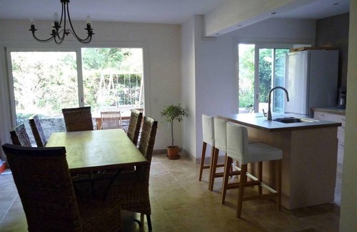 Morieres-les-Avignon Villa | Bonito chalet en Morières-lès-Avignon con piscina