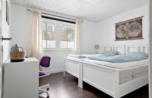 Aryd Casa | Nice Villa near Lake! Free boat, sauna and big garden!