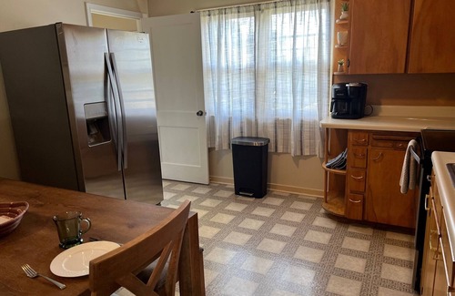 Rapid City Casa | Nicely decorated 2+ BR home in quiet neighborhood