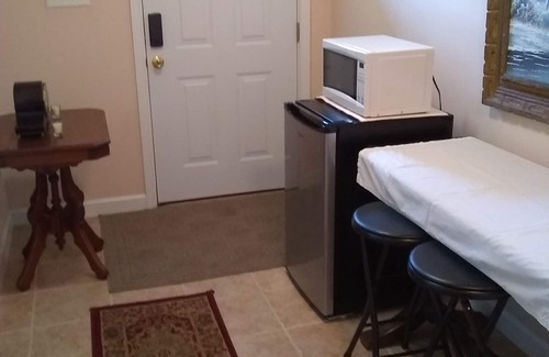 Morehead City Casa | Nicely Furnished Bedroom & Private Bath.