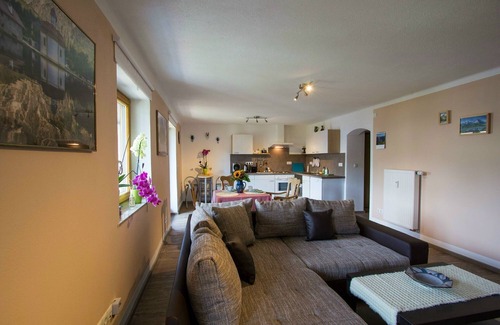 Bischofswiesen Apartamento | Apartamento para no fumadores para 2 personas, aproximadamente 56 m², dormitorio, cocina, balcón