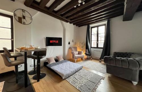 Montereau-Fault-Yonne Apartamento | Nid de Montereau - Centre - 4 personnes