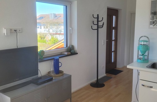 Gstadt Apartamento | Niedliche Ferienwohnung in Traumhafter Lage am Chiemsee, 5 Min Fußläufig zum See