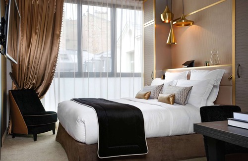 Plaisance Hotel | Niepce Paris Hotel, Curio Collection by Hilton