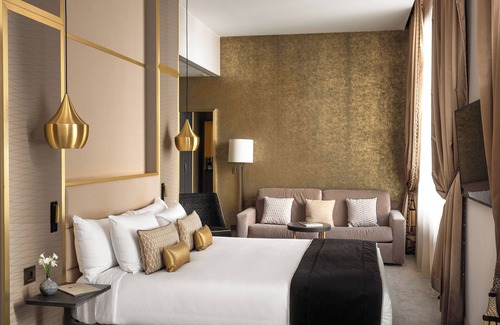 Plaisance Hotel | Niepce Paris Hotel, Curio Collection by Hilton