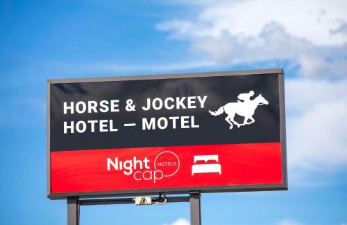 Warwick Hotel | Nightcap at Horse & Jockey Hotel Warwick