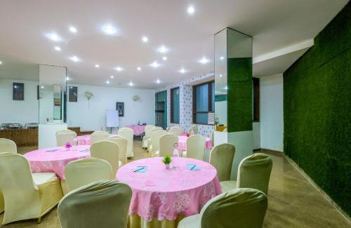 DLF City Hotel | Nikko Blue - Boutique Hotel