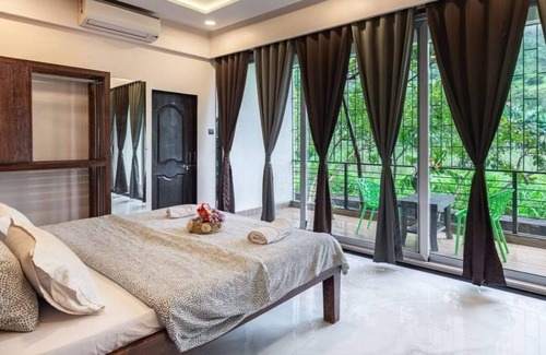 Lonavala Hotel | Nilgiri Farms Villa Lonavala