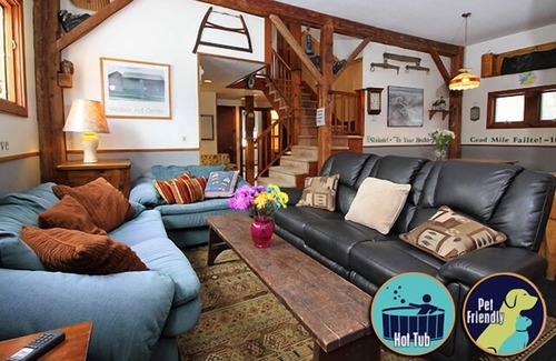 Plymouth Casa | Situado entre Okemo y Killington con una bañera de hidromasaje