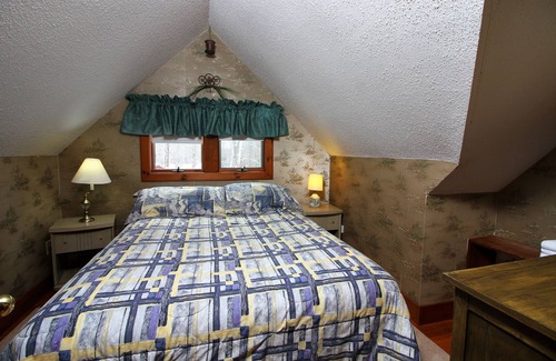 Plymouth Casa | Situado entre Okemo y Killington con una bañera de hidromasaje