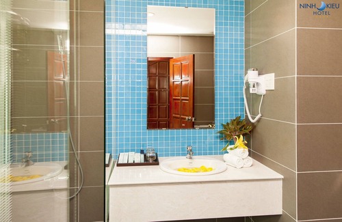Ninh Kieu Hotel | Ninh Kieu Riverside Hotel