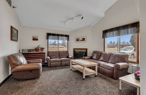 Nisswa Cama Y Desayuno | Nisswa Hotel & Suites - Standard Single Queen