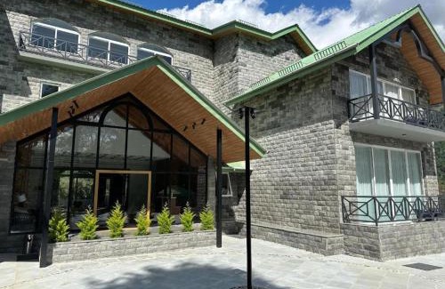 Manali Hotel | Nivasana Manali - A Luxury Boutique Hotel