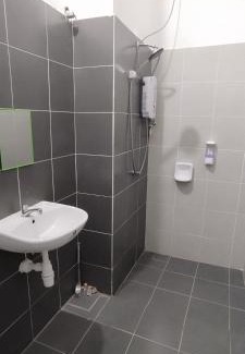 Gambang Casa | Nizmar Inn 2 Guesthouse & Homestay