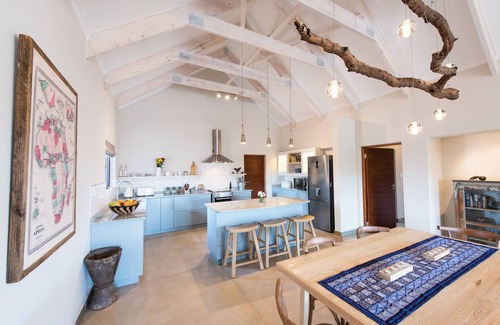 Hoedspruit Casa | Nkanyi House-casa ecológica de lujo en una finca de vida silvestre cerca del parque Kruger.