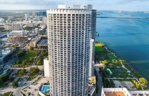 Edgewater Apartamento | Miami 56Floor PENTHOUSE 2bd/2ba with Million Dollar View , ART & Free Parking
