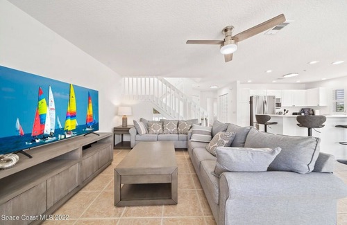 Melbourne Beach Casa | Melbourne Beach in your spacious 5-bed retreat.