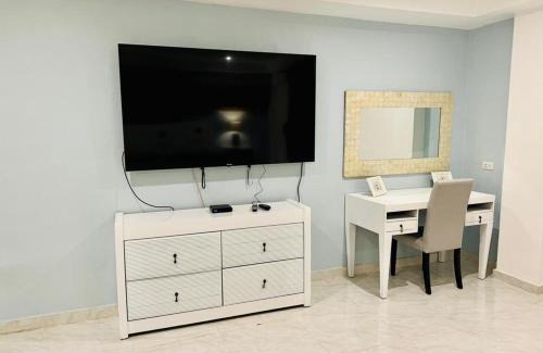 El Cortecito Hotel | Noè Hotel 1 king bedroom # 10