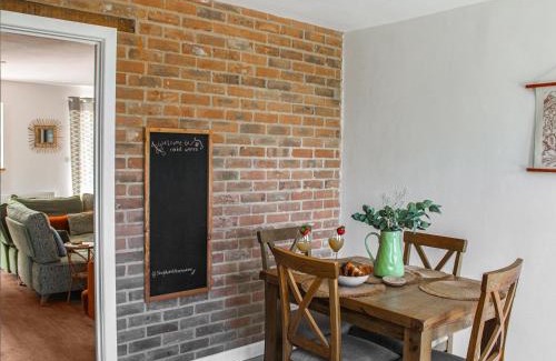 Foxley Casa | No 1 Fox Burrow-Uk44306