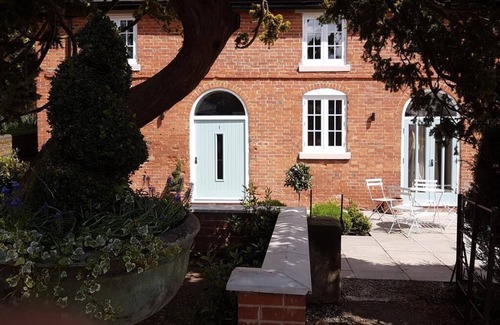 Breedon on the Hill Cabaña | Self catering cottage