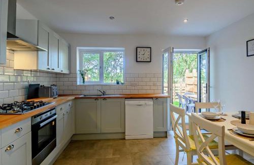 Foxley Casa | No 6 Deer Glade