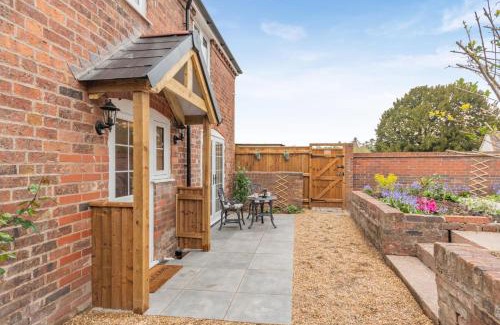 Bewdley Casa | No Road - The Cottage