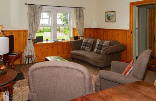 Kirkcudbright Casa | No2 Chapelton Cottage