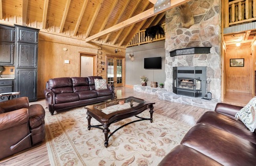Bethpage Cabina | Noble Heights - Bethpage, TN