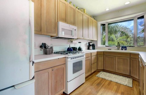 Wainiha Casa | Nohonani - una casa de 1br / 2ba con vistas a la montaña en Wainiha