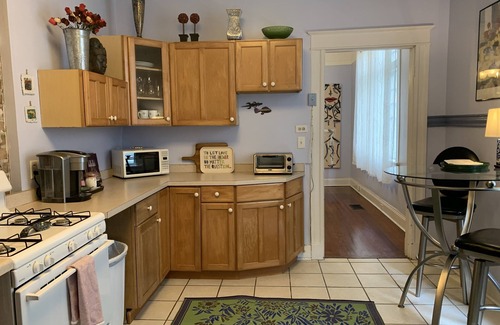Leonidas Casa | NOLA House-Center de todas las cosas de Nueva Orleans! ¡En el vecindario histórico!