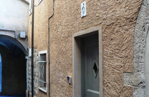 Noli Apartamento | NOLI APARTMENT WITH BALCONY FACING THE SEA