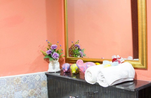 Su Thep Hotel | Non Nid Non Noi Design Residence
